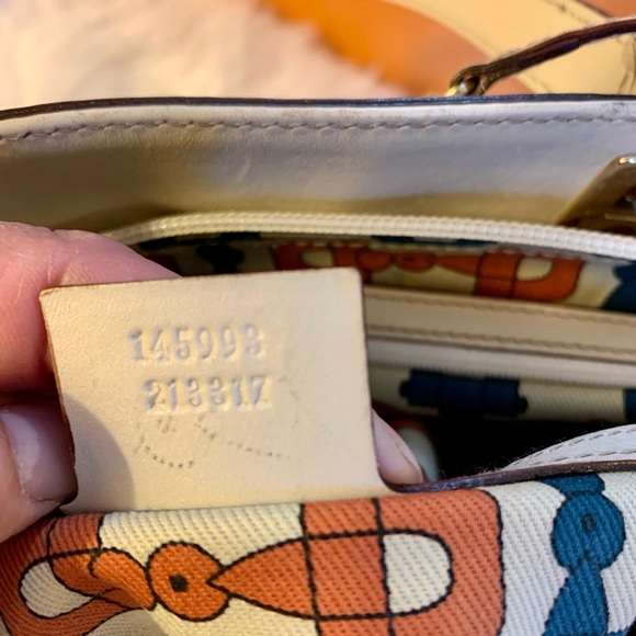 Gucci Guccissima Off White Leather Gg Canvas Tote - Picture 12 of 13